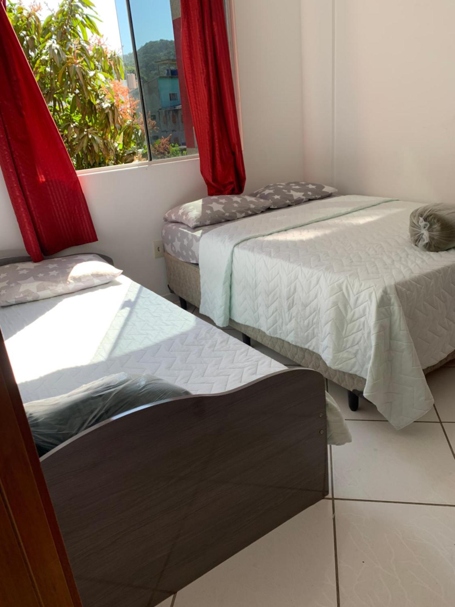 Apartamento Mar Vermelho Балнеаріу-Камборіу Екстер'єр фото
